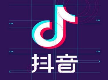 要開(kāi)飛機(jī)要電視機(jī)是什么歌 《豬豬俠》歌詞全文分享